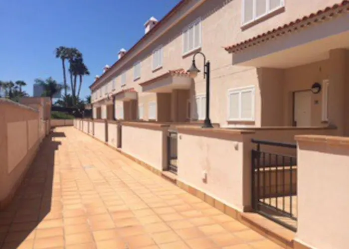 Luxury Townhouse In Puerto De Santiago, With Wifi, Ac, Pool Apartament
